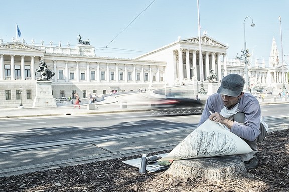Roland Maurmair, Baumabdruck beim Parlament, Foto ? Peter Philipp, 2015