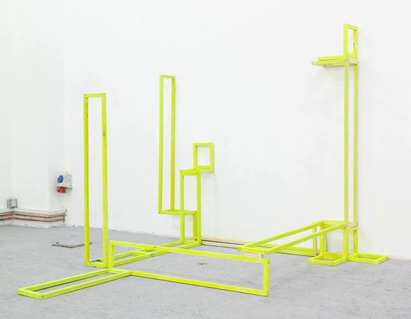 o.T. (neongelb), Miroslava Svolikova, Installation, 2016. Foto: Antonia Mayer