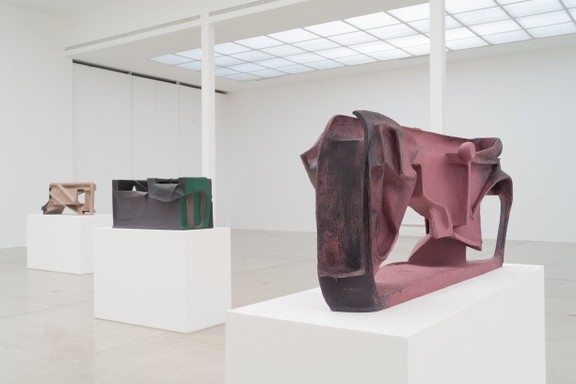 Vincent Fecteau, Ausstellungsansicht, Secession 2016, Foto: Hannes Böck
