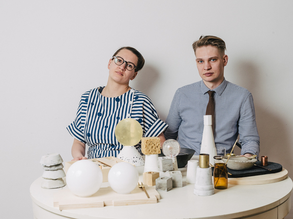 Ania Rosinke und Maciej Chmara (chmara.rosinke) , mit Tischobjekten zu Cucina Futurista 2.0, 2015  ? Klaus Pichler