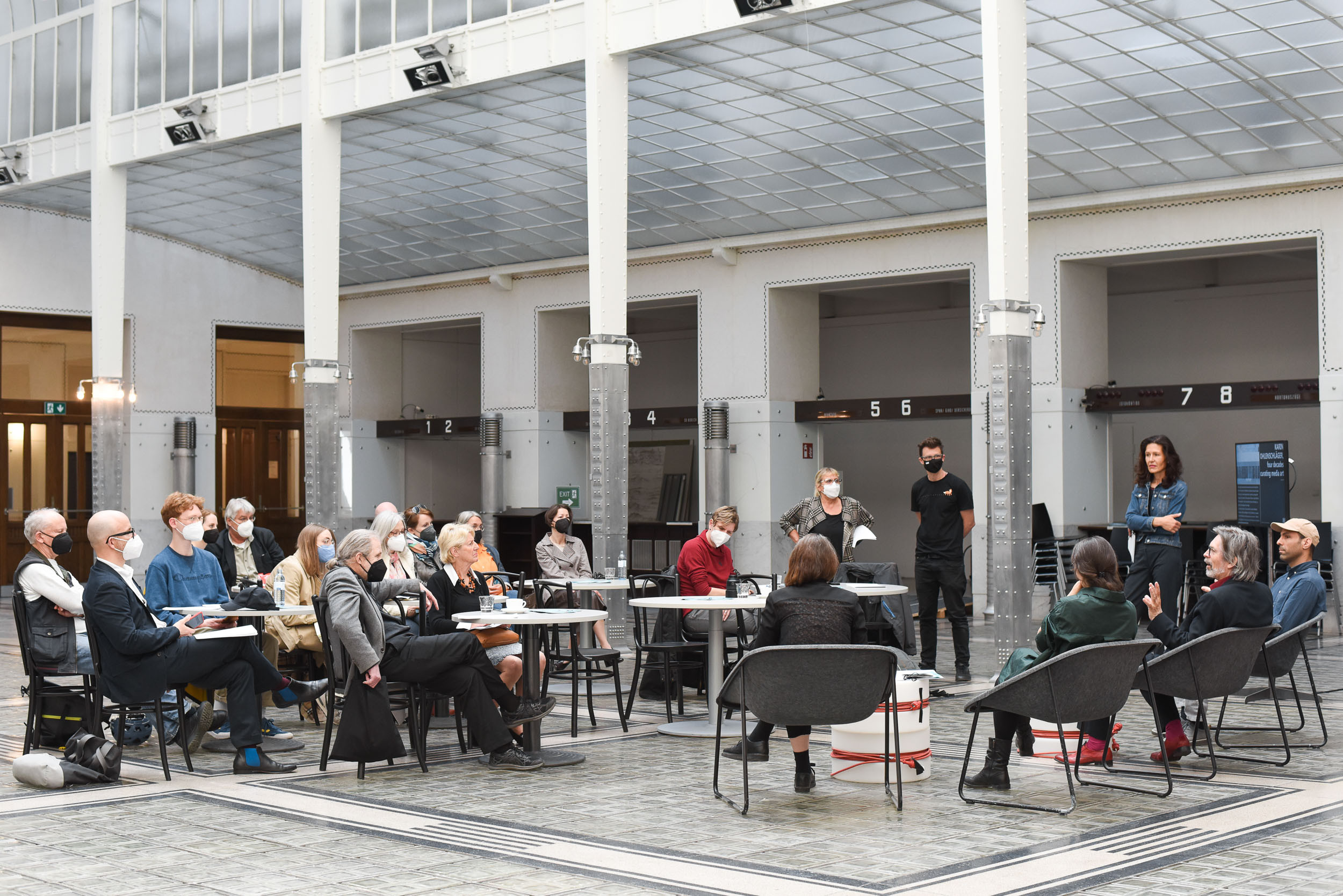 #eSeLSCHWARM feat. Ozelot (Joanna Pianka): Café Exchange im AIL (ab 5.5.2022, Universität für Angewandte Kunst / Otto-Wagner-Postsparkasse)